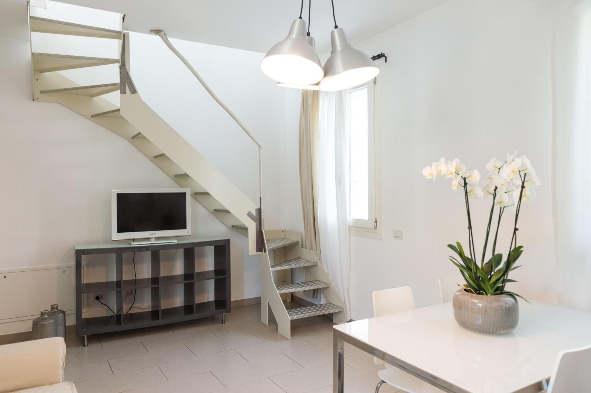 Eco Apartments แชร์เวีย ภายนอก รูปภาพ