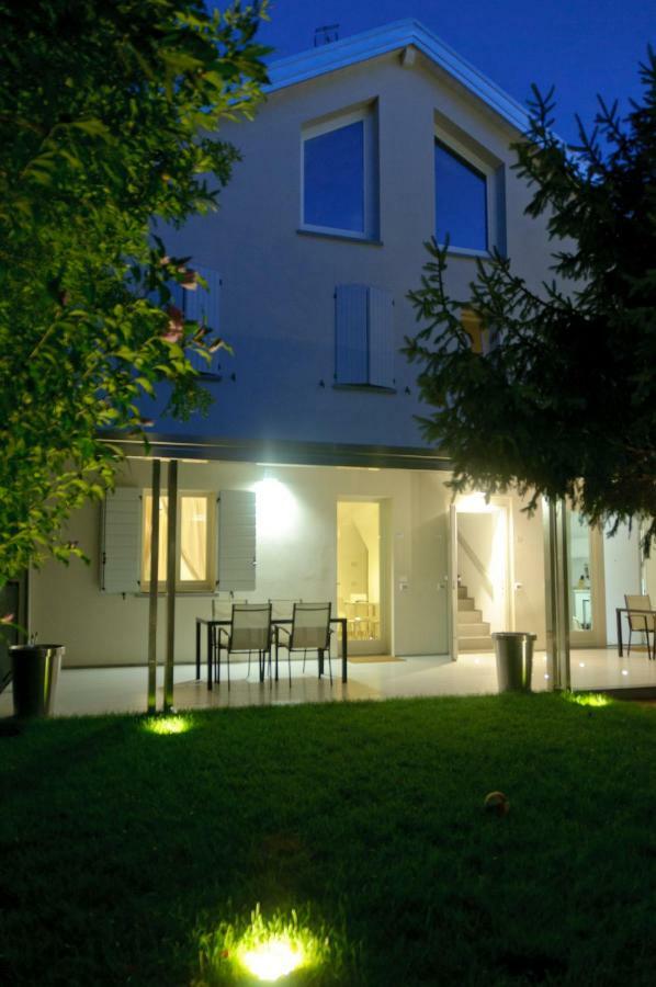 Eco Apartments แชร์เวีย ภายนอก รูปภาพ