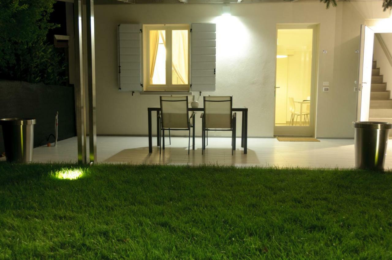 Eco Apartments แชร์เวีย ภายนอก รูปภาพ