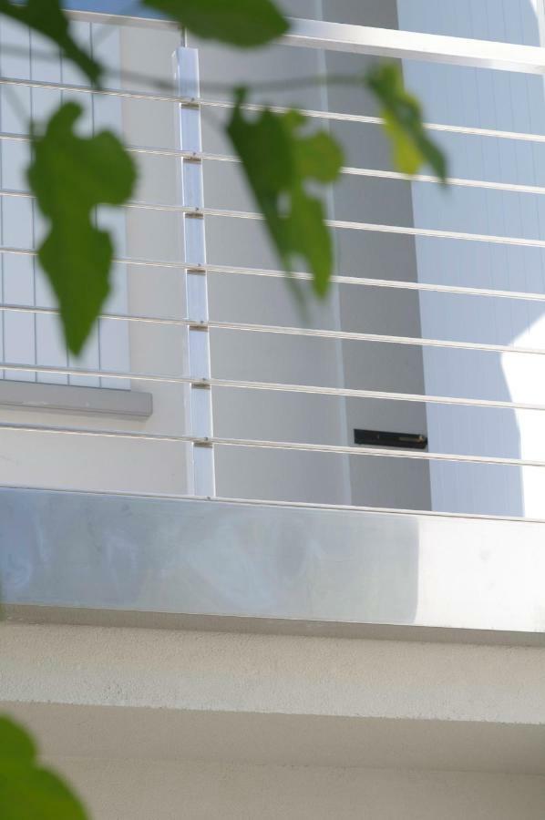 Eco Apartments แชร์เวีย ภายนอก รูปภาพ